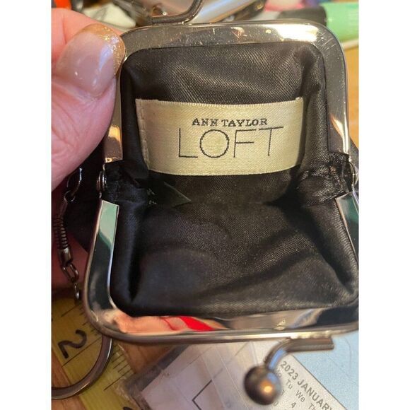 Ann Taylor LOFT Keychain Beaded Change Purse - Picture 6 of 6